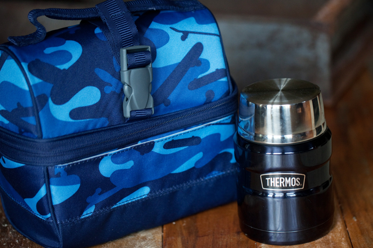 lunch boxes and bags